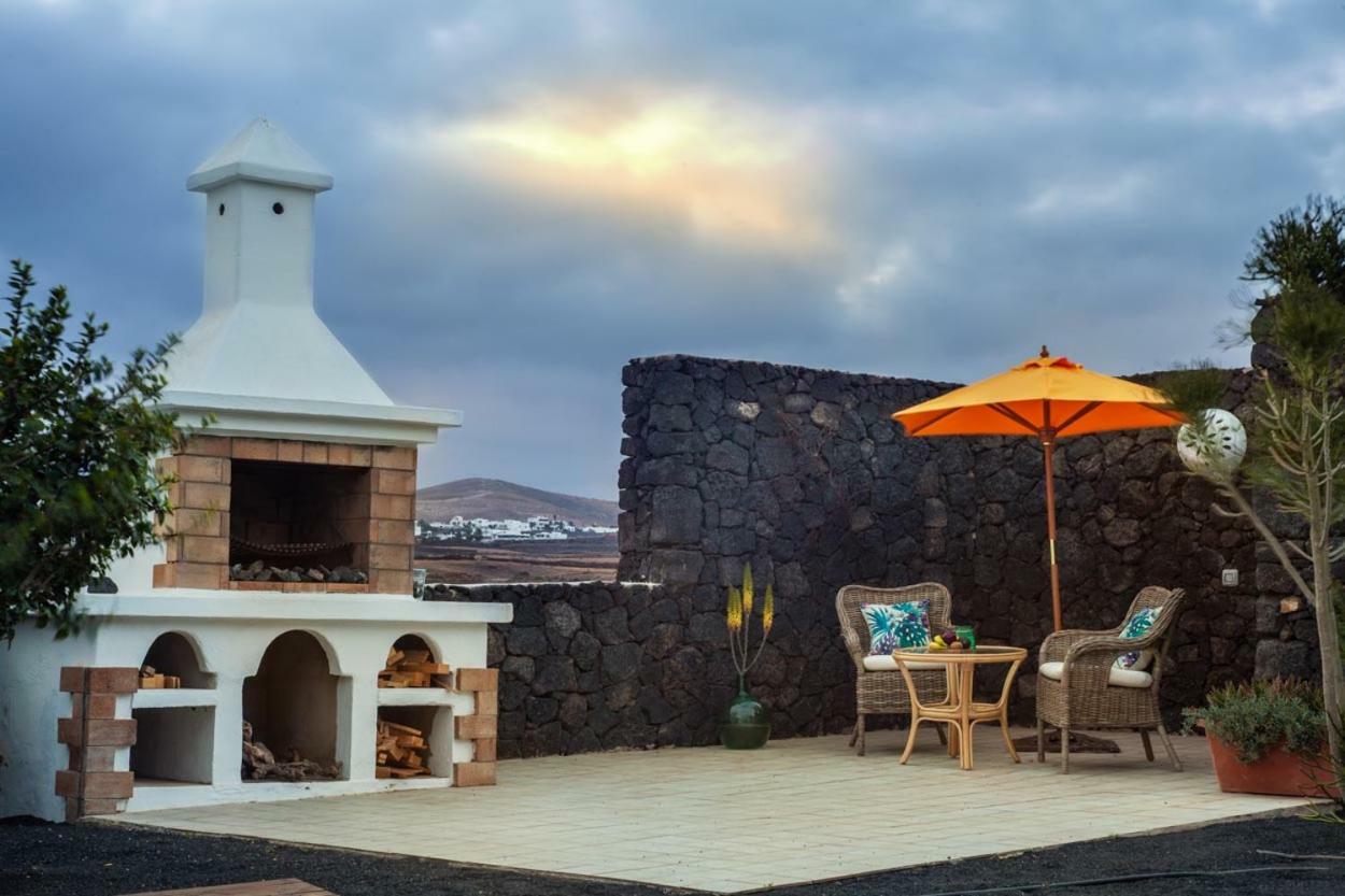 Los Lirios Hotel Rural - Adults Only ティアス エクステリア 写真