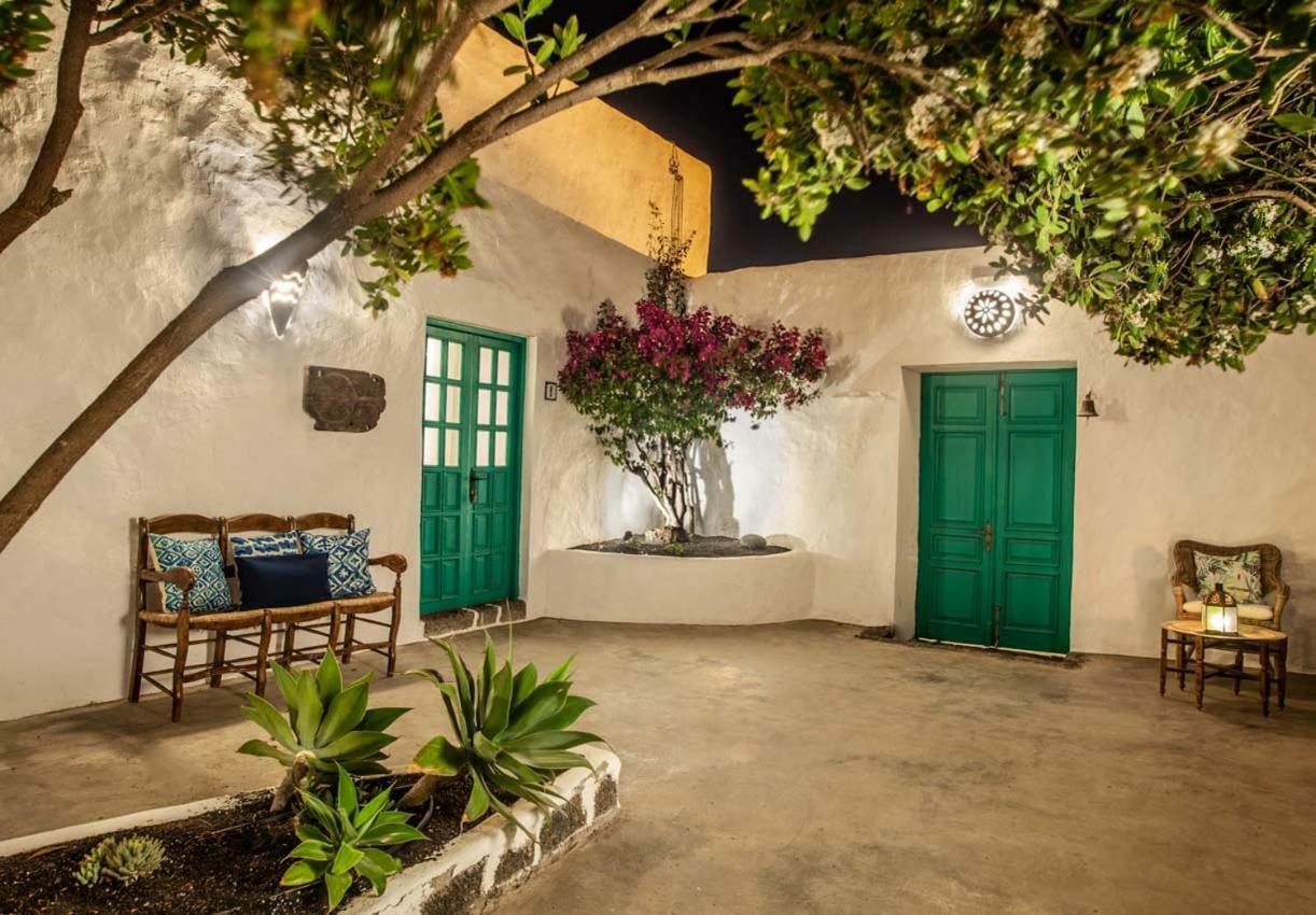 Los Lirios Hotel Rural - Adults Only ティアス エクステリア 写真