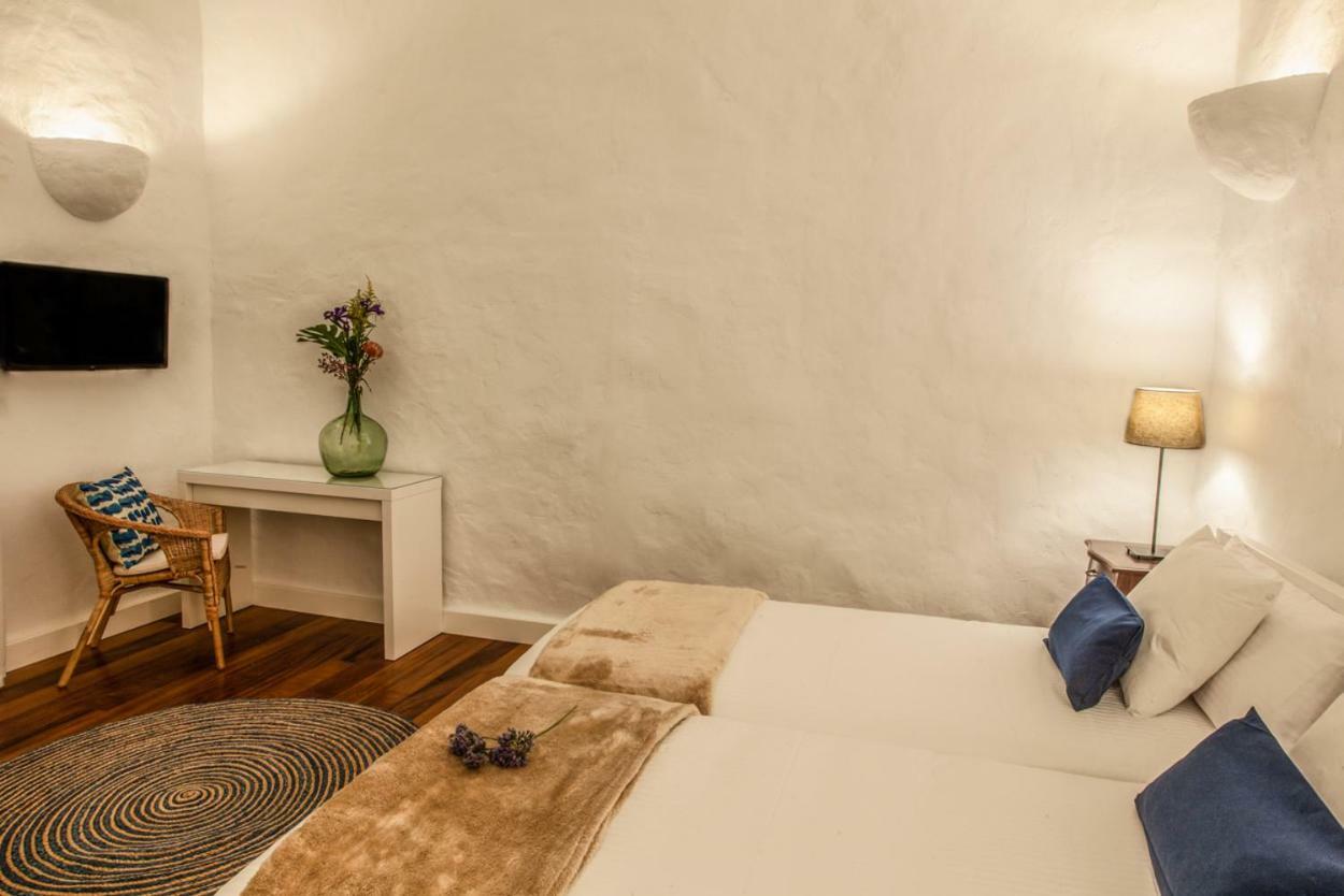 Los Lirios Hotel Rural - Adults Only ティアス エクステリア 写真